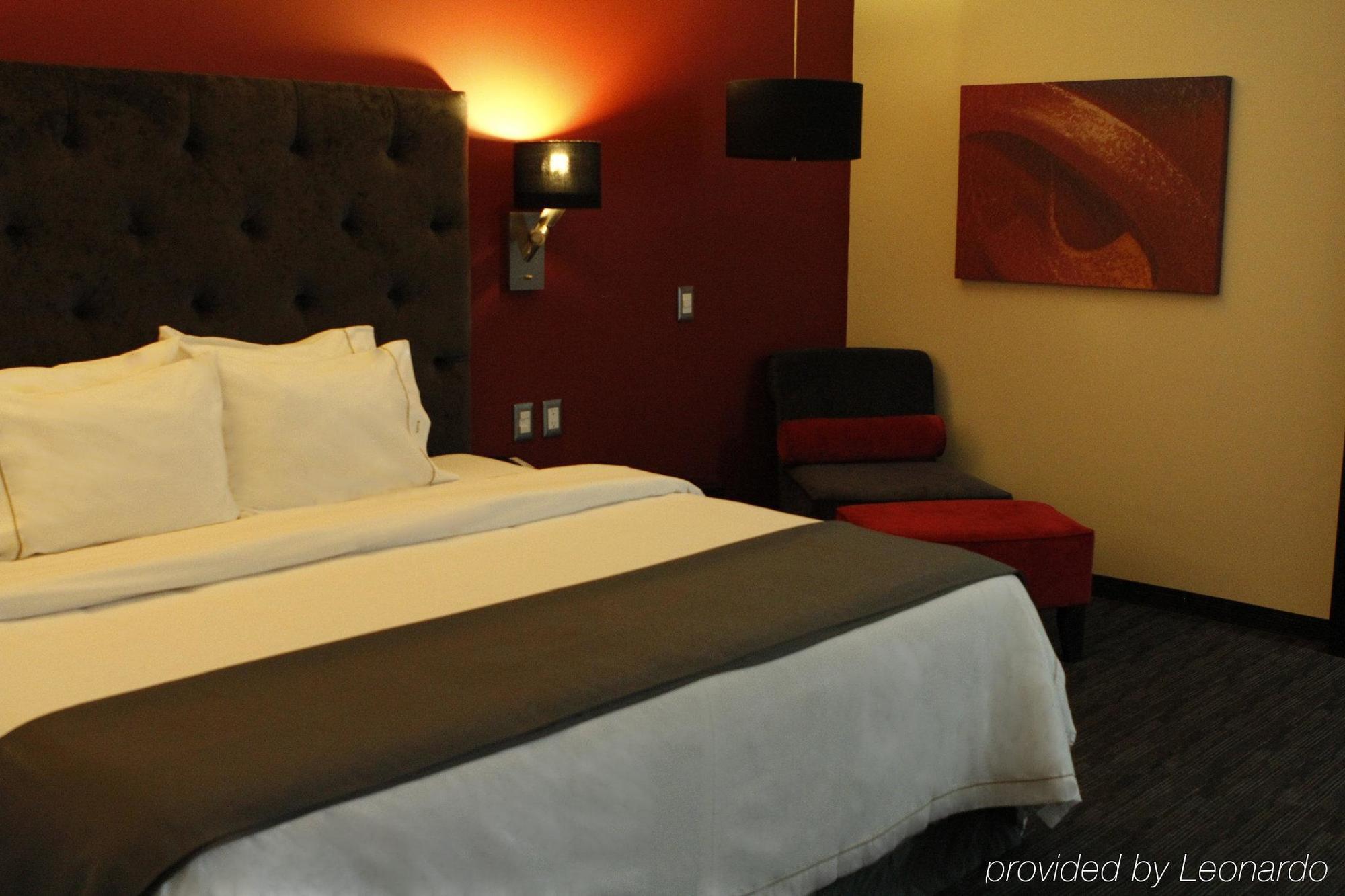 Holiday Inn Express Toluca Galerias Metepec By Ihg Room photo